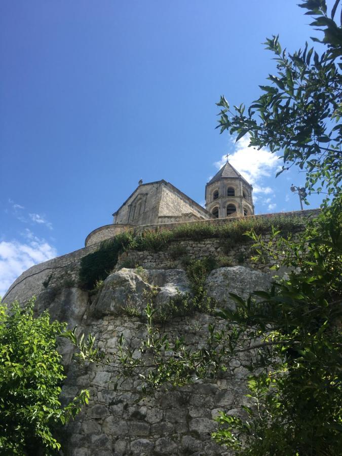 La Garde Adhemar, L'Escalier Medieval Esterno foto