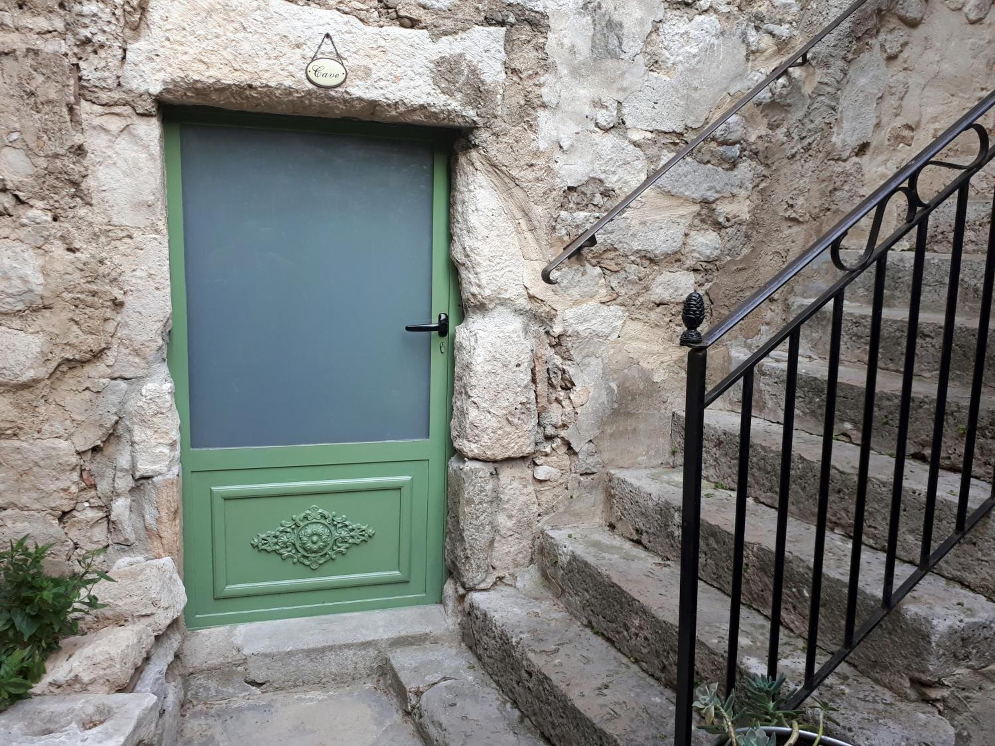 La Garde Adhemar, L'Escalier Medieval Esterno foto